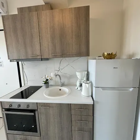 Sunny Apart Sofia 1 Bedroom Apartment *