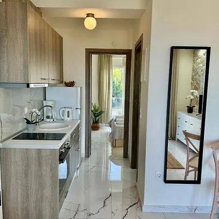 Sunny Apart Sofia 1 Bedroom 아파트