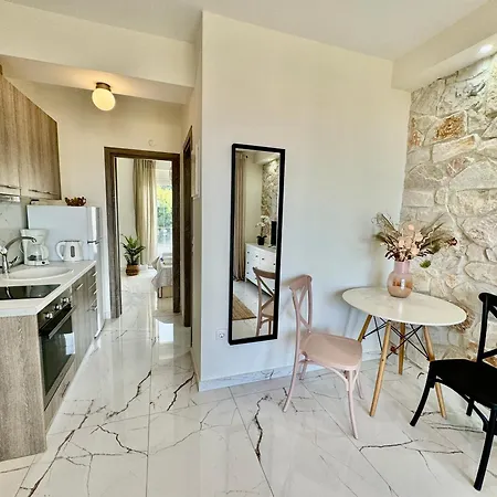 Sunny Apart Sofia 1 Bedroom * 하니오티